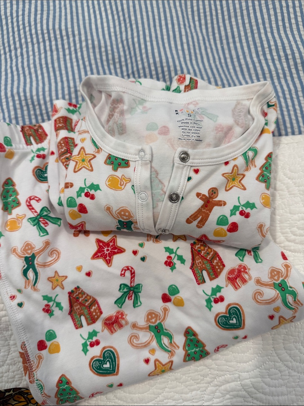 Roller Rabbit White Holiday Gingerbread Print Kids Footie Pajama